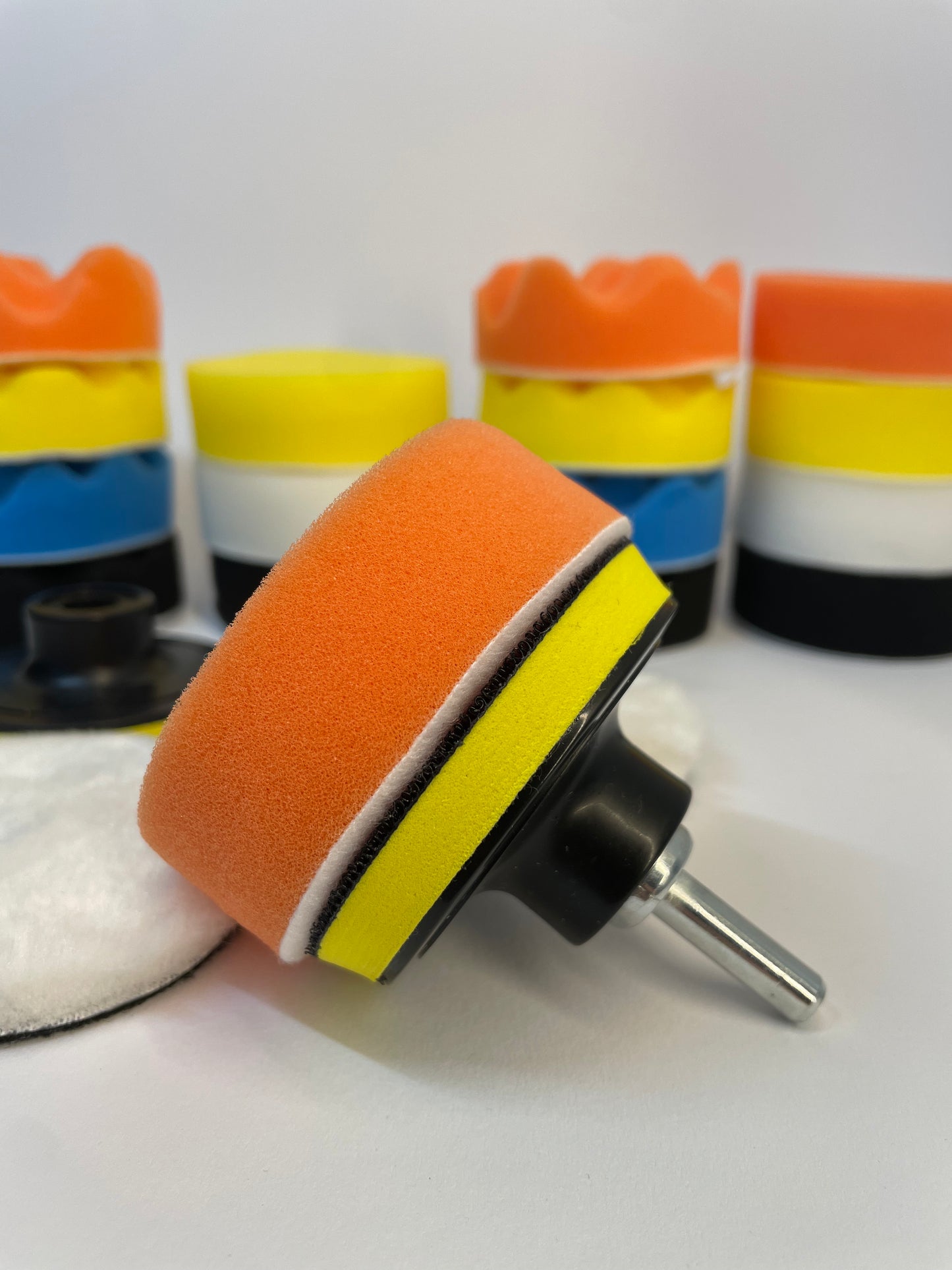 Polieraufsatz für Akkuschrauber + Polierpads – Glanzvolle Ergebnisse leicht gemacht