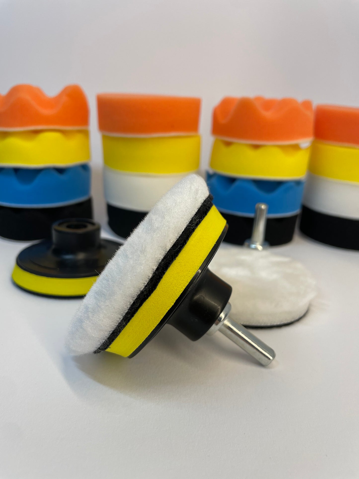 Polieraufsatz für Akkuschrauber + Polierpads – Glanzvolle Ergebnisse leicht gemacht