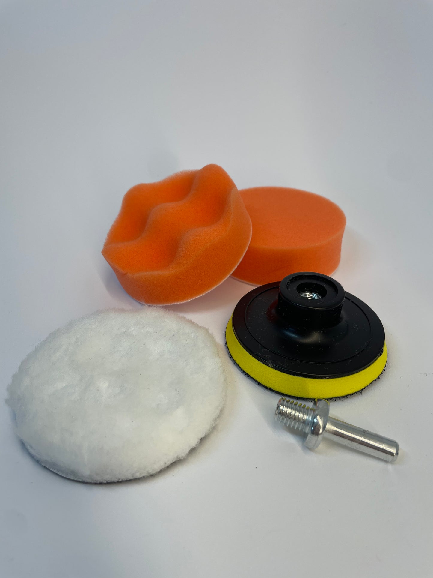 Polieraufsatz für Akkuschrauber + Polierpads – Glanzvolle Ergebnisse leicht gemacht